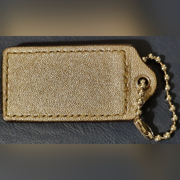 Coach Metallic Gold Key Holder, Hang Tag - Picture 2 of 2
